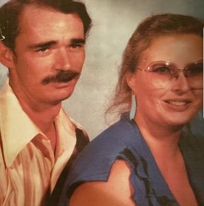 Meet your Posher, Carla